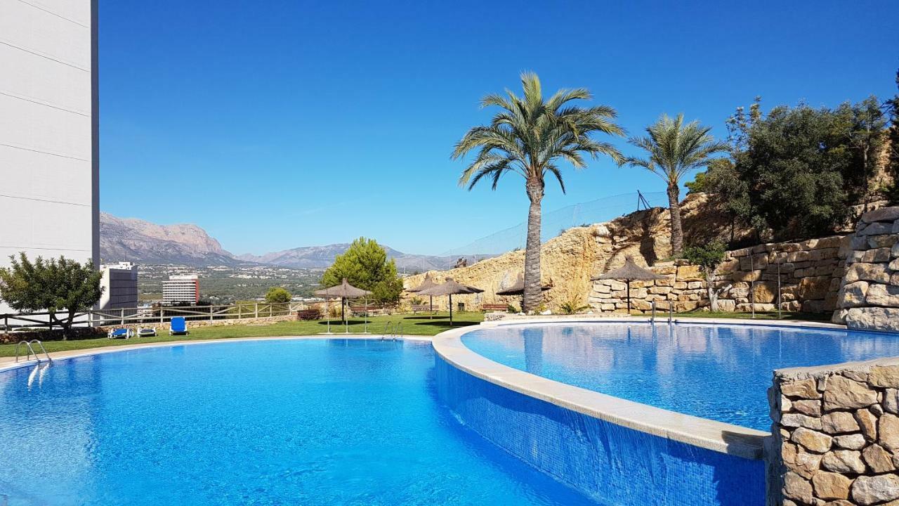 Appartement Highrise With Private Terrace & Sea Views - 34th Floor *